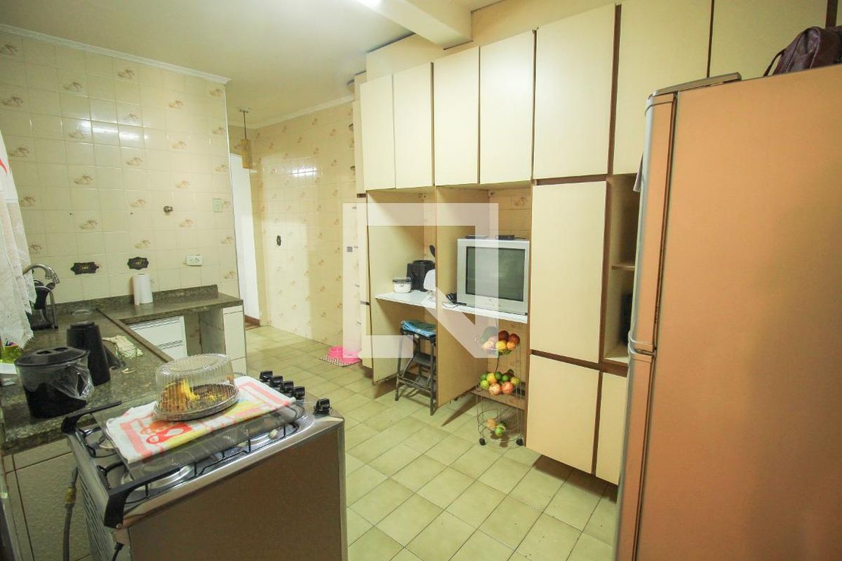 Casa, 2 quartos, 221 m² - Foto 36