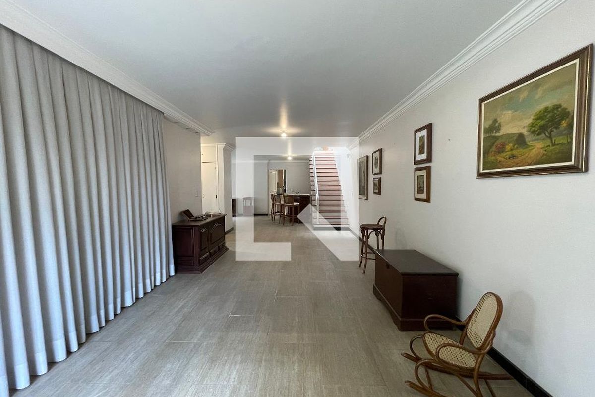 Casa, 5 quartos, 208 m² - Foto 4