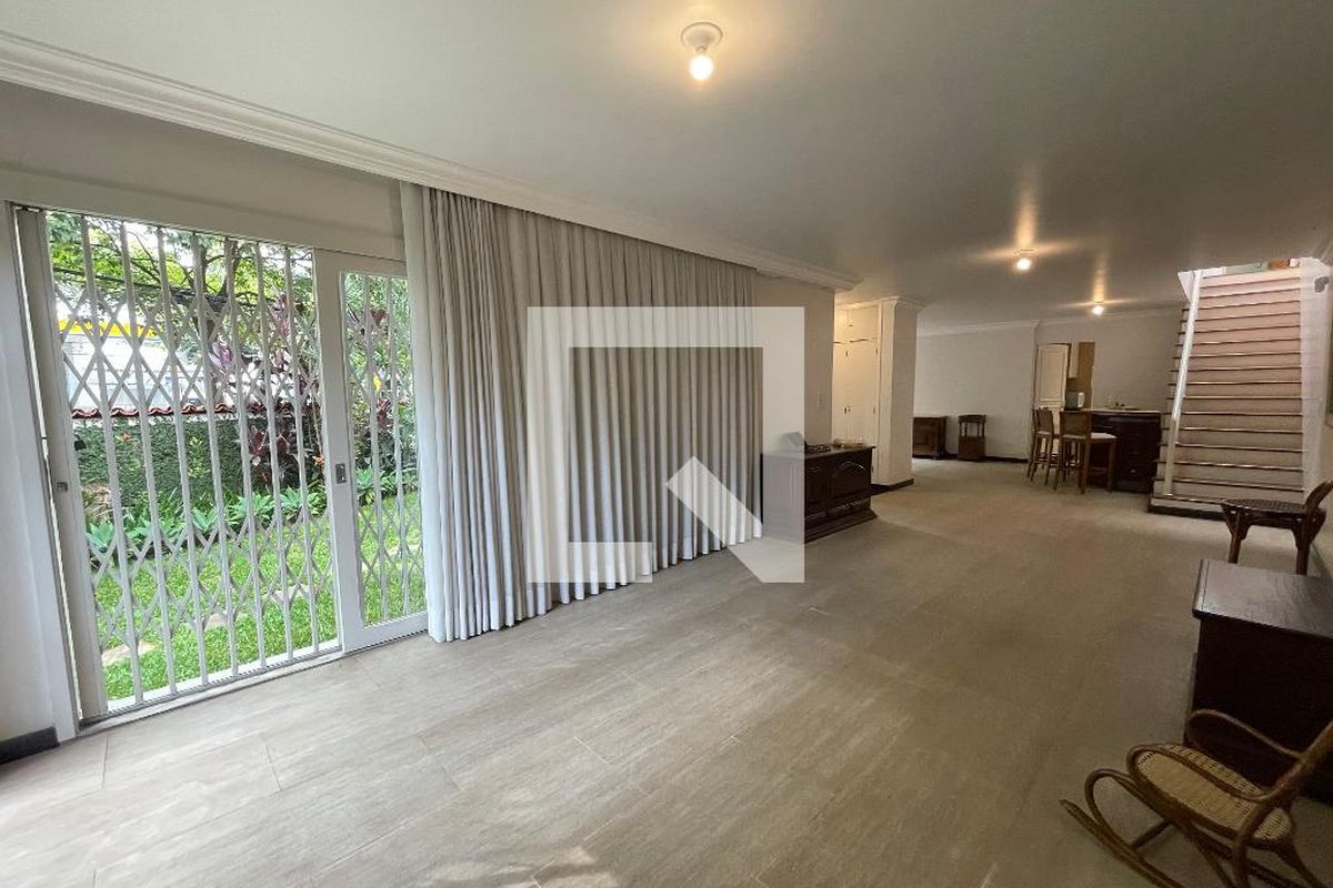 Casa, 5 quartos, 208 m² - Foto 5