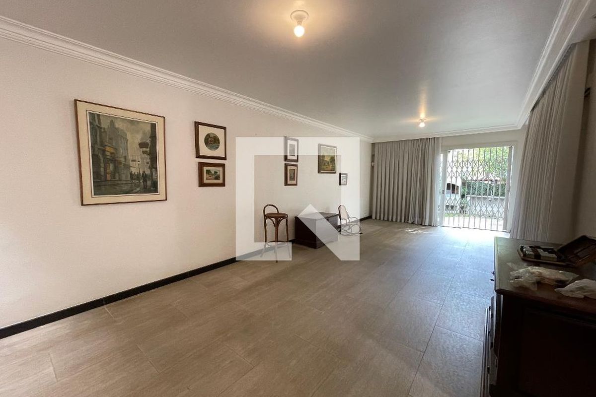 Casa, 5 quartos, 208 m² - Foto 2