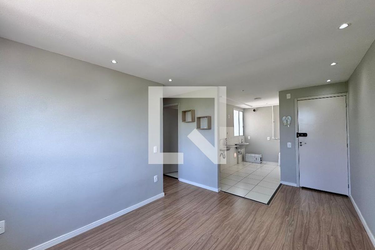 Apartamento, 2 quartos, 44 m² - Foto 2
