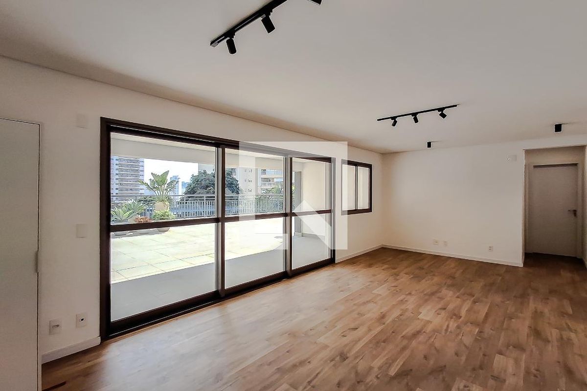 Apartamento, 2 quartos, 220 m² - Foto 1