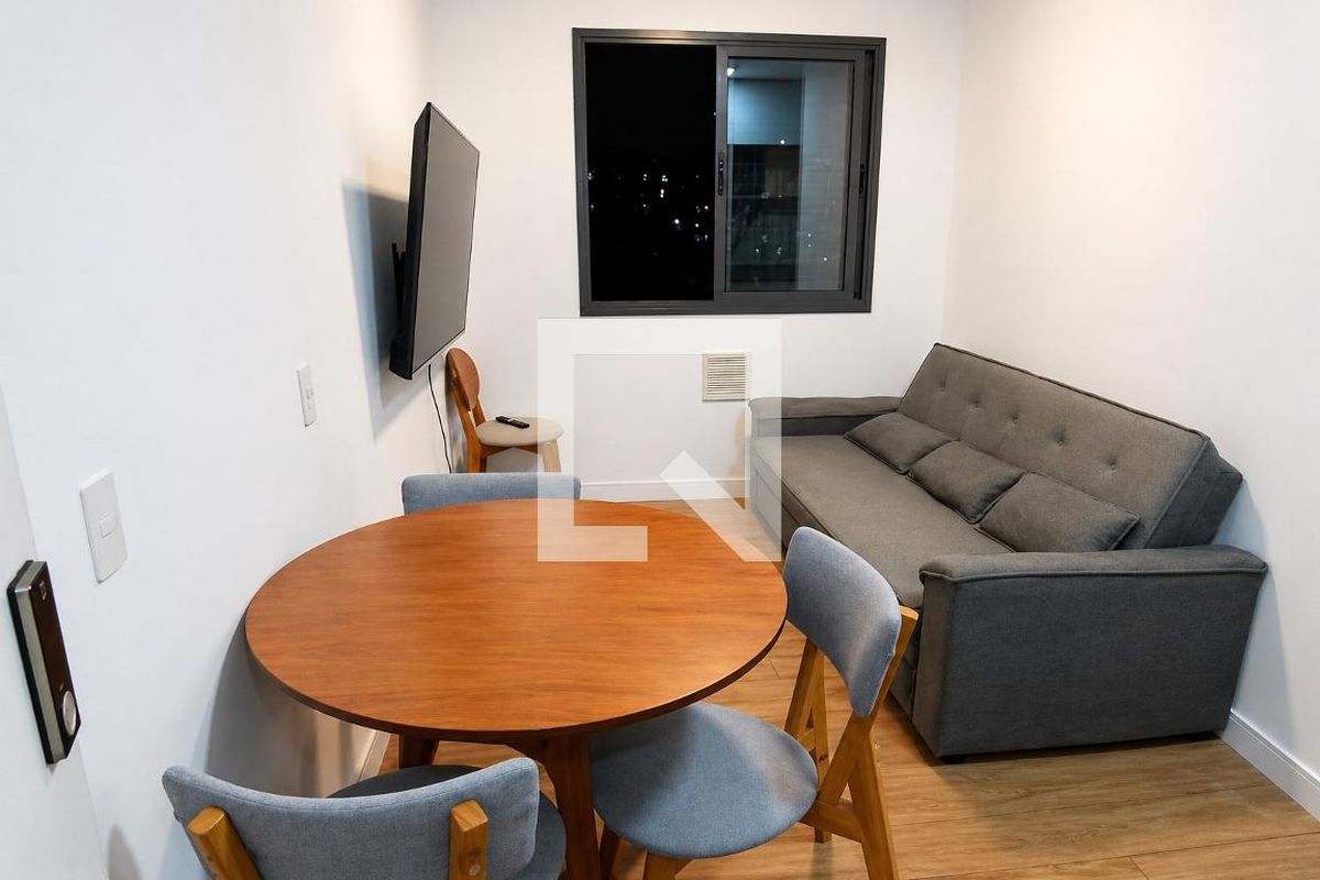 Apartamento, 1 quarto, 25 m² - Foto 1