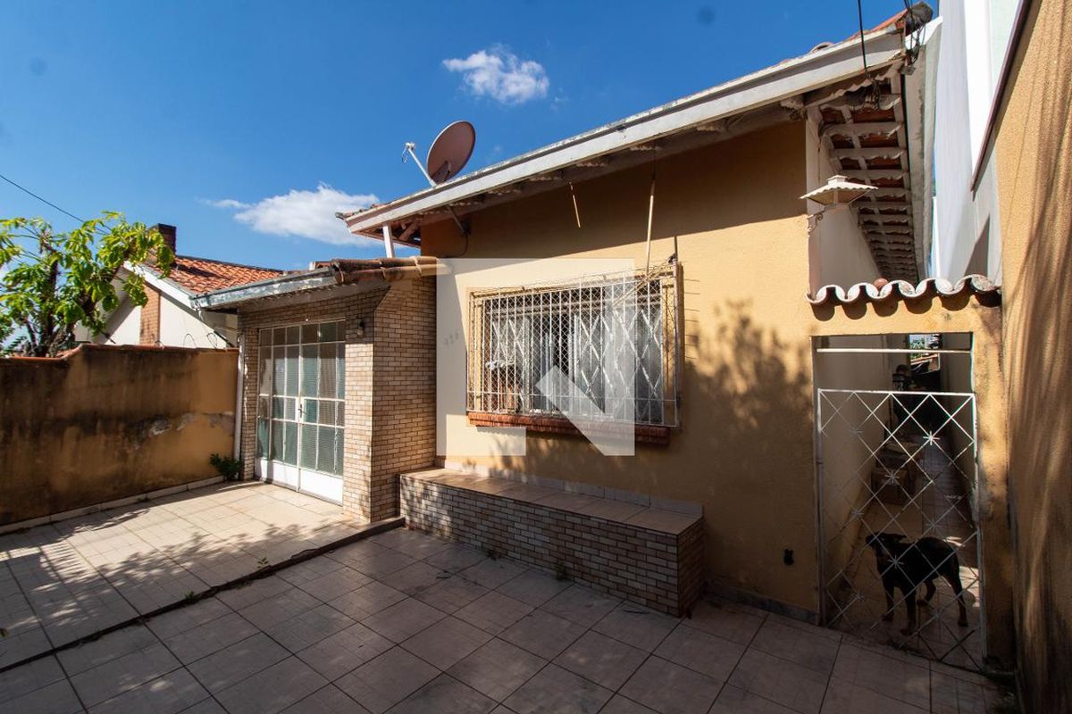 Casa à Venda - Guanabara, 3 Quartos,  182 m2 em , Campinas - sp | SoloBR
