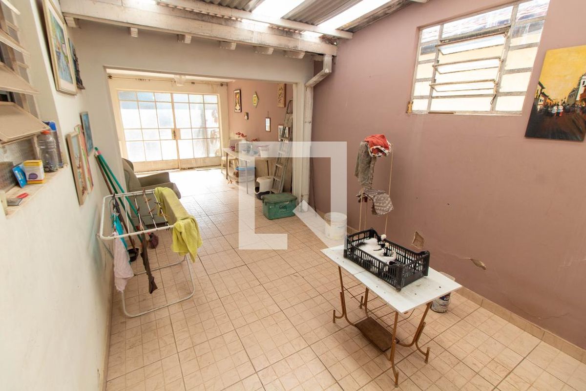Casa à Venda - Guanabara, 3 Quartos,  182 m2 em , Campinas - sp | SoloBR