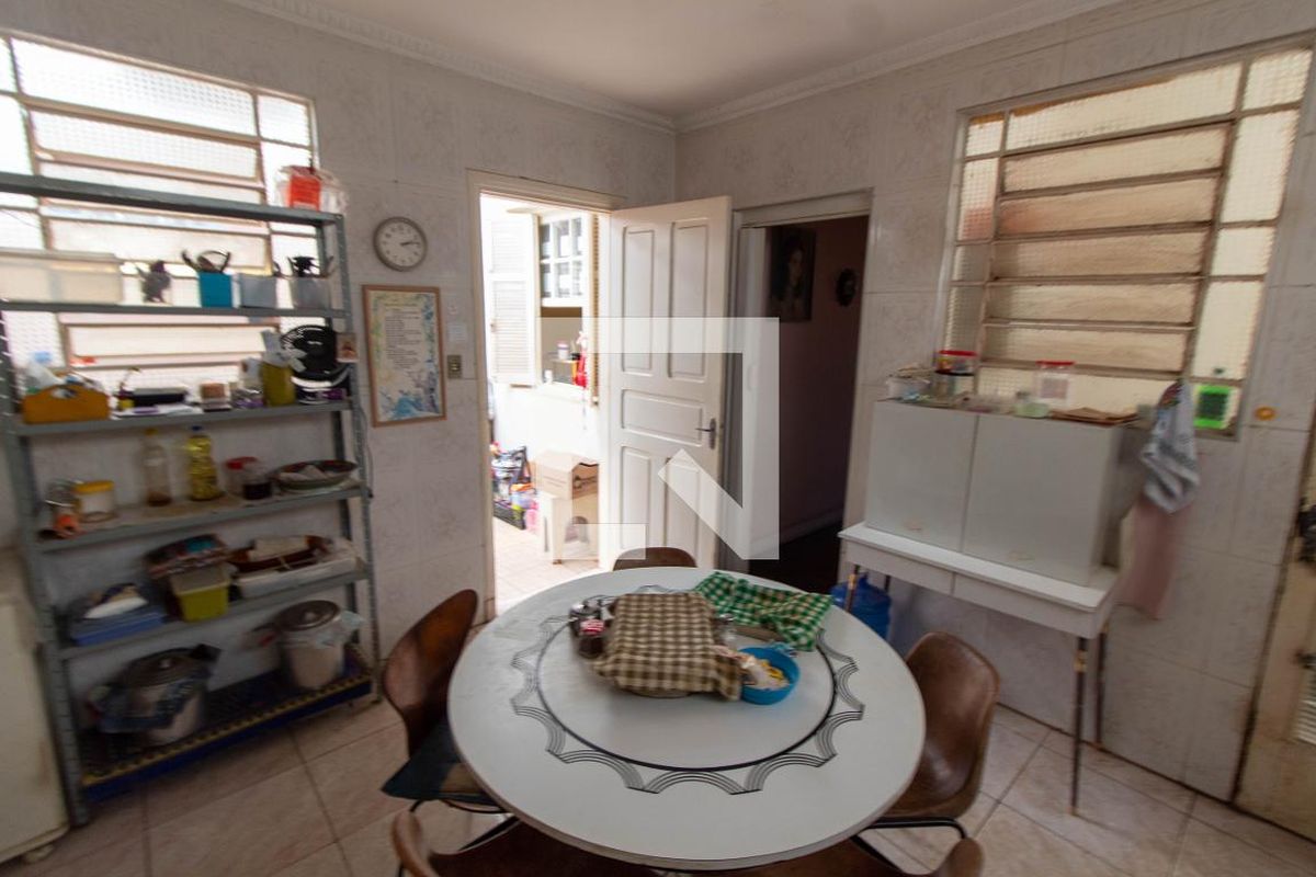 Casa à Venda - Guanabara, 3 Quartos,  182 m2 em , Campinas - sp | SoloBR