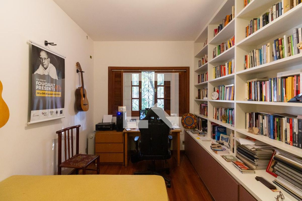 Casa, 4 quartos, 420 m² - Foto 32