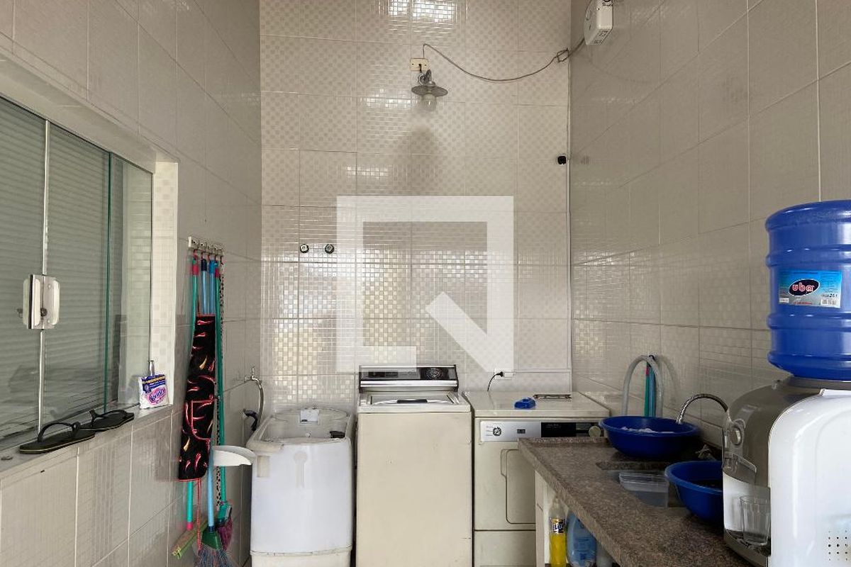 Casa, 3 quartos, 278 m² - Foto 66