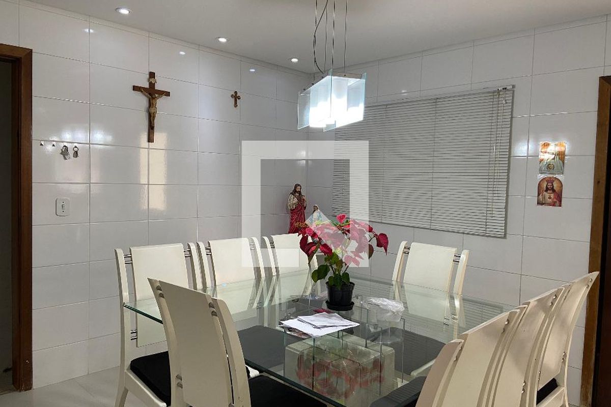 Casa, 3 quartos, 278 m² - Foto 59