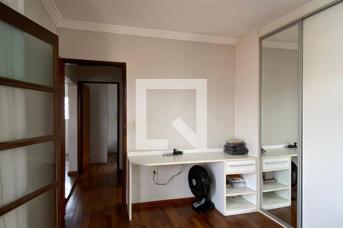 Casa, 3 quartos, 278 m² - Foto 17