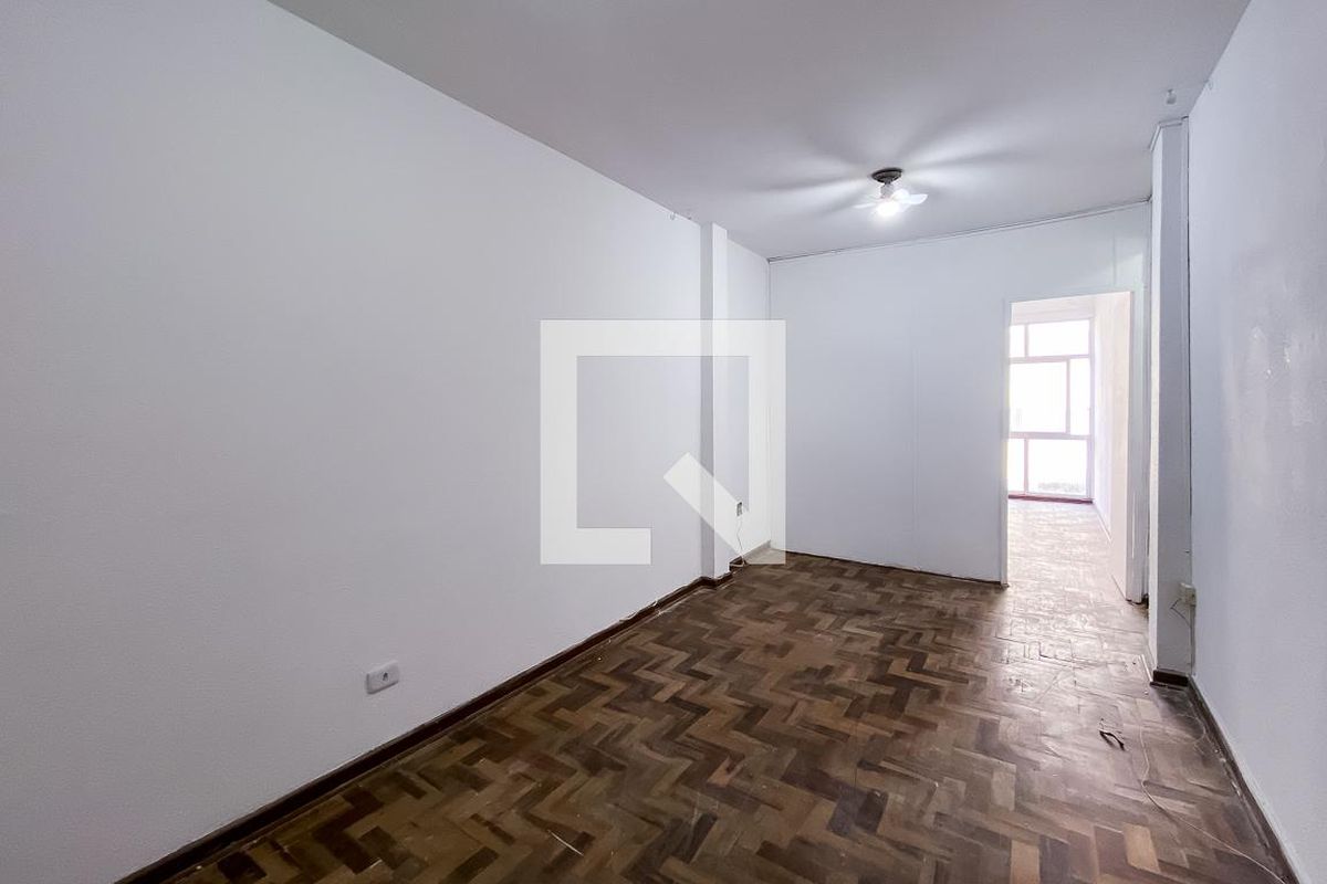 Apartamento, 1 quarto, 42 m² - Foto 4