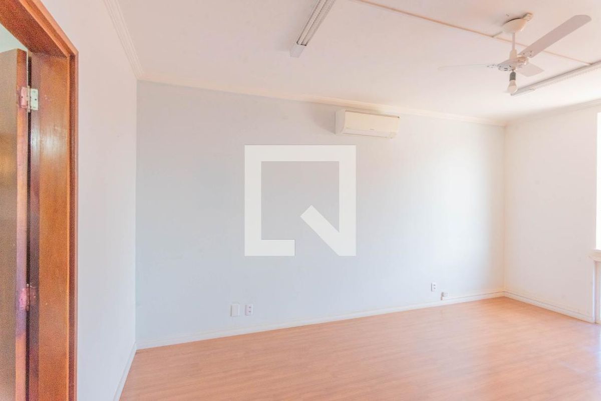 Casa à Venda - Jardim Chapadão, 3 Quartos,  286 m2 em , Campinas - sp | SoloBR