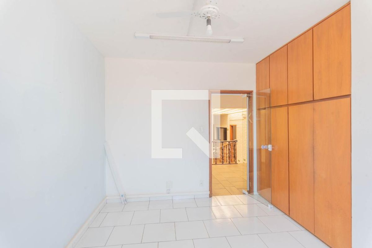 Casa à Venda - Jardim Chapadão, 3 Quartos,  286 m2 em , Campinas - sp | SoloBR