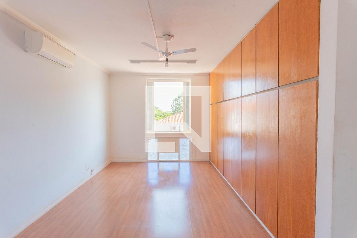 Casa à Venda - Jardim Chapadão, 3 Quartos,  286 m2 em , Campinas - sp | SoloBR