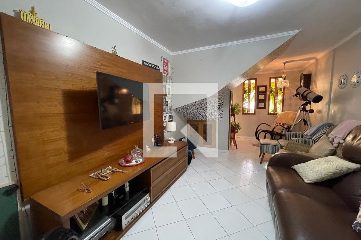 Casa, 2 quartos, 89 m² - Foto 1