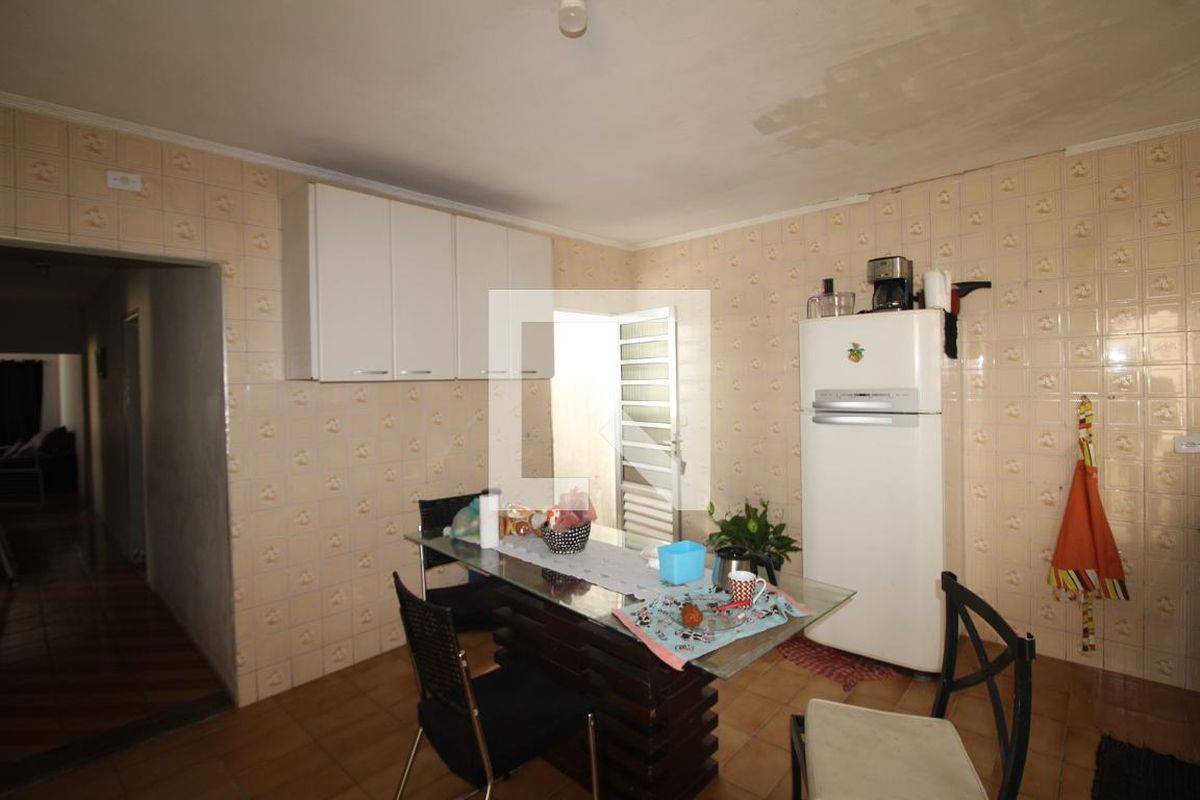 Casa, 3 quartos, 175 m² - Foto 37