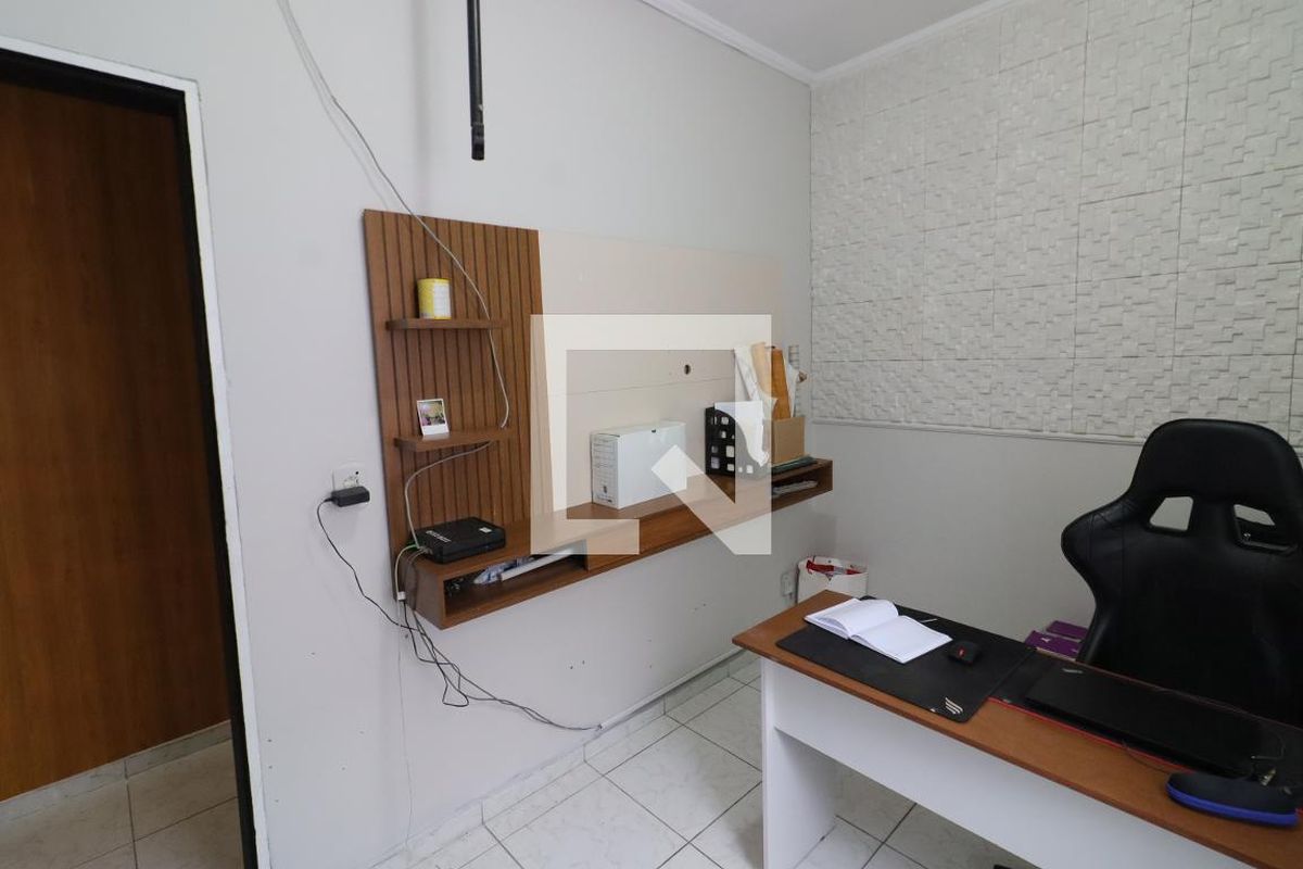 Casa, 3 quartos, 250 m² - Foto 16
