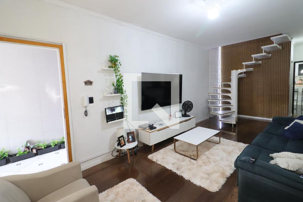 Casa, 3 quartos, 250 m² - Foto 2