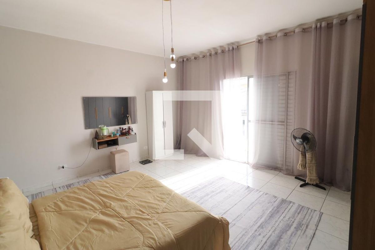 Casa, 3 quartos, 250 m² - Foto 6