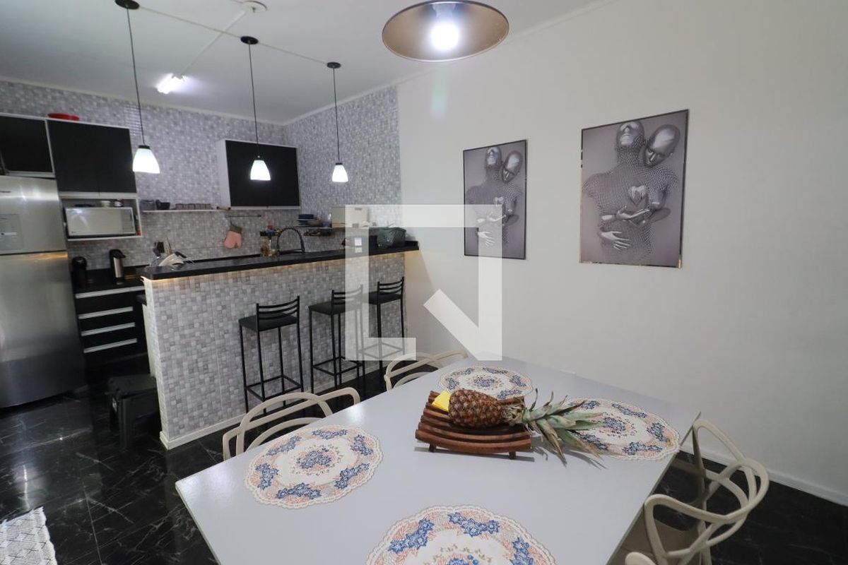 Casa, 3 quartos, 250 m² - Foto 25