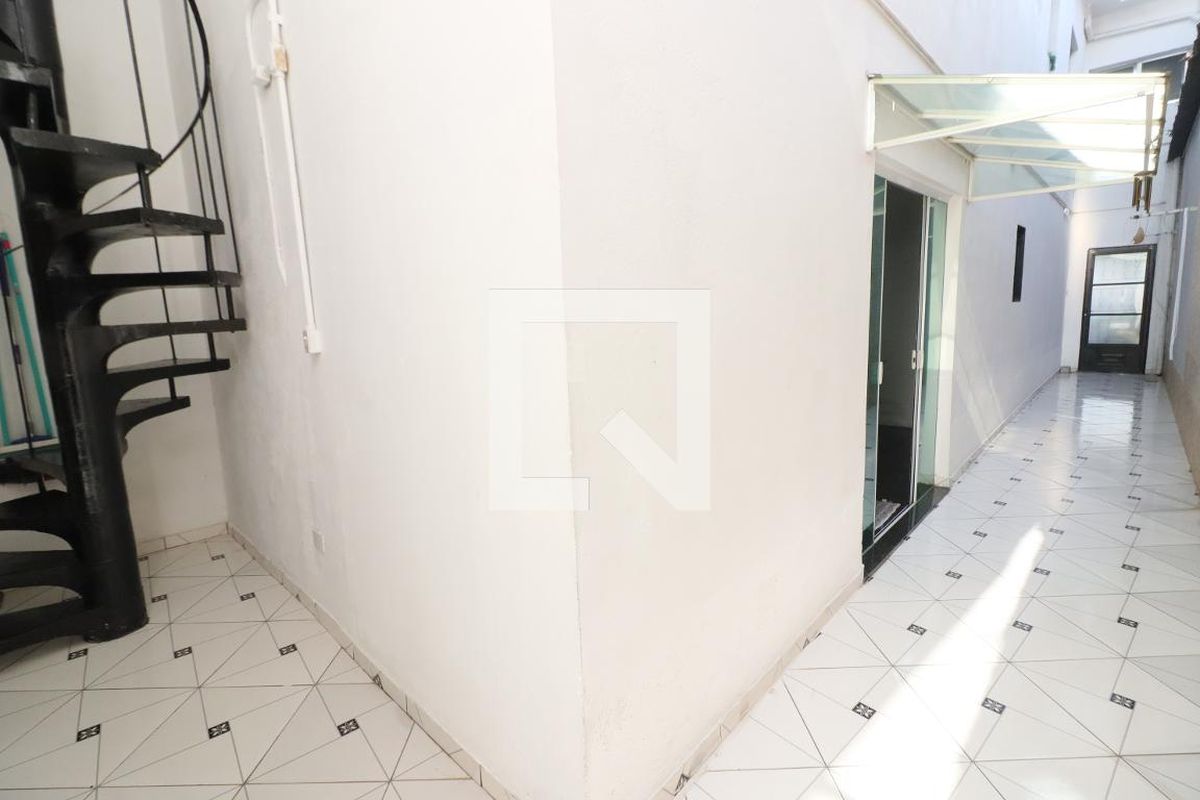 Casa, 3 quartos, 250 m² - Foto 33