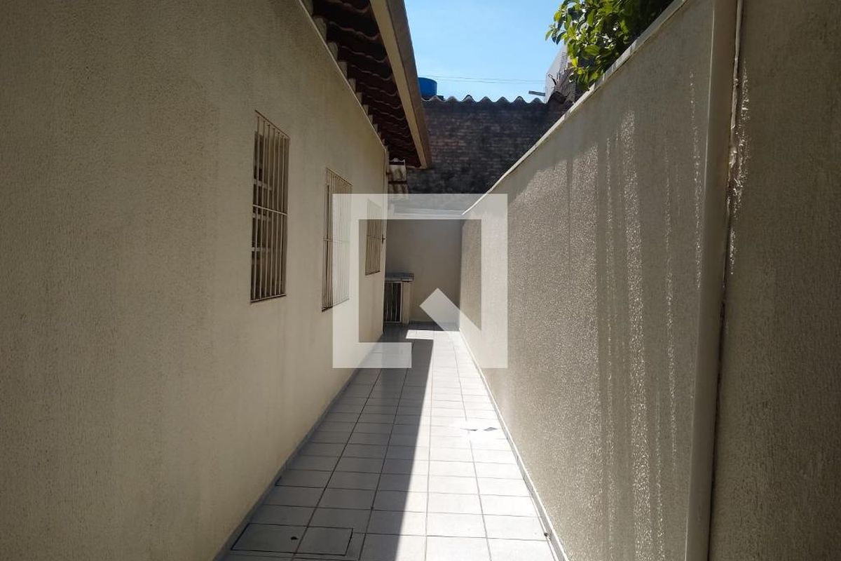 Casa, 3 quartos, 263 m² - Foto 24