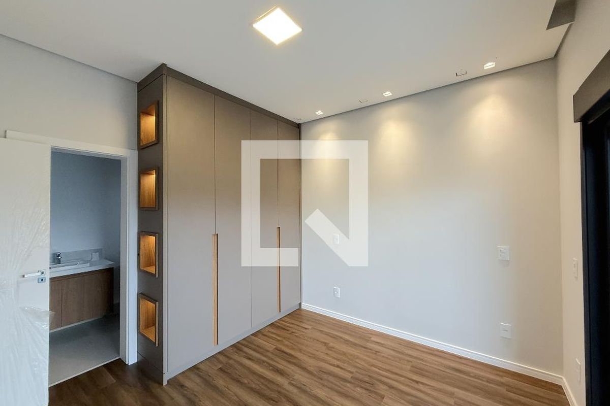 Casa à Venda - Lot. Alphaville Campinas, 4 Quartos,  425 m2 em , Campinas - sp | SoloBR