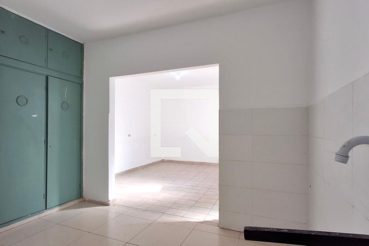 Casa à Venda - Cambuí, 3 Quartos,  136 m2 em , Campinas - sp | SoloBR