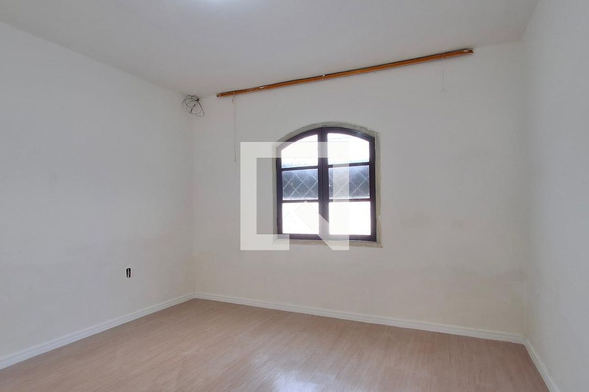 Casa à Venda - Cambuí, 3 Quartos,  136 m2 em , Campinas - sp | SoloBR