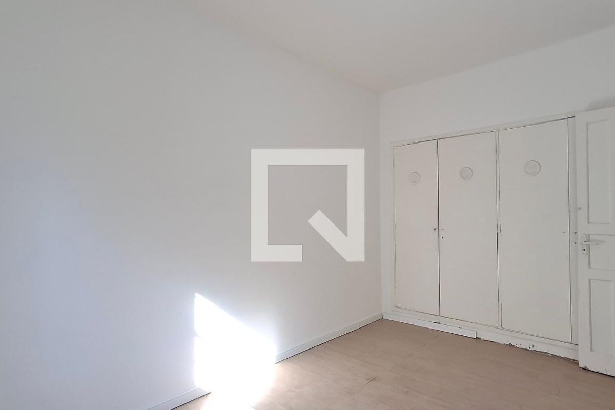 Casa à Venda - Cambuí, 3 Quartos,  136 m2 em , Campinas - sp | SoloBR