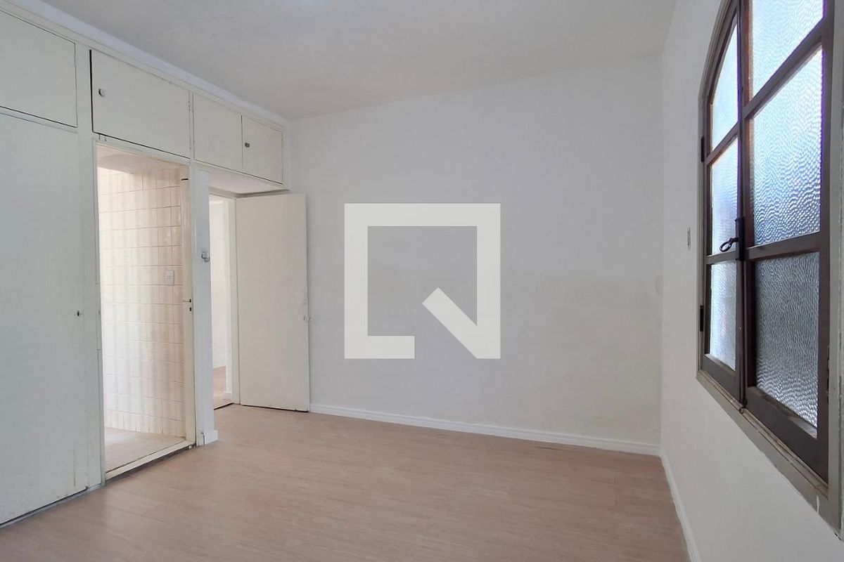 Casa à Venda - Cambuí, 3 Quartos,  136 m2 em , Campinas - sp | SoloBR
