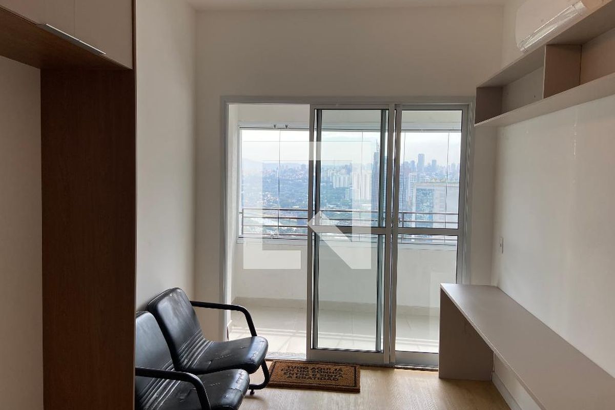 Apartamento, 1 quarto, 33 m² - Foto 2
