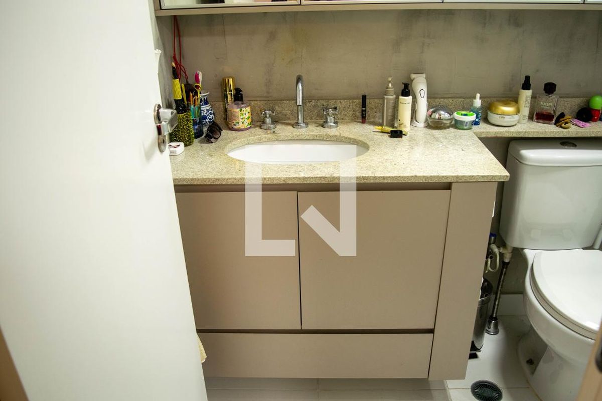Apartamento, 2 quartos, 75 m² - Foto 57