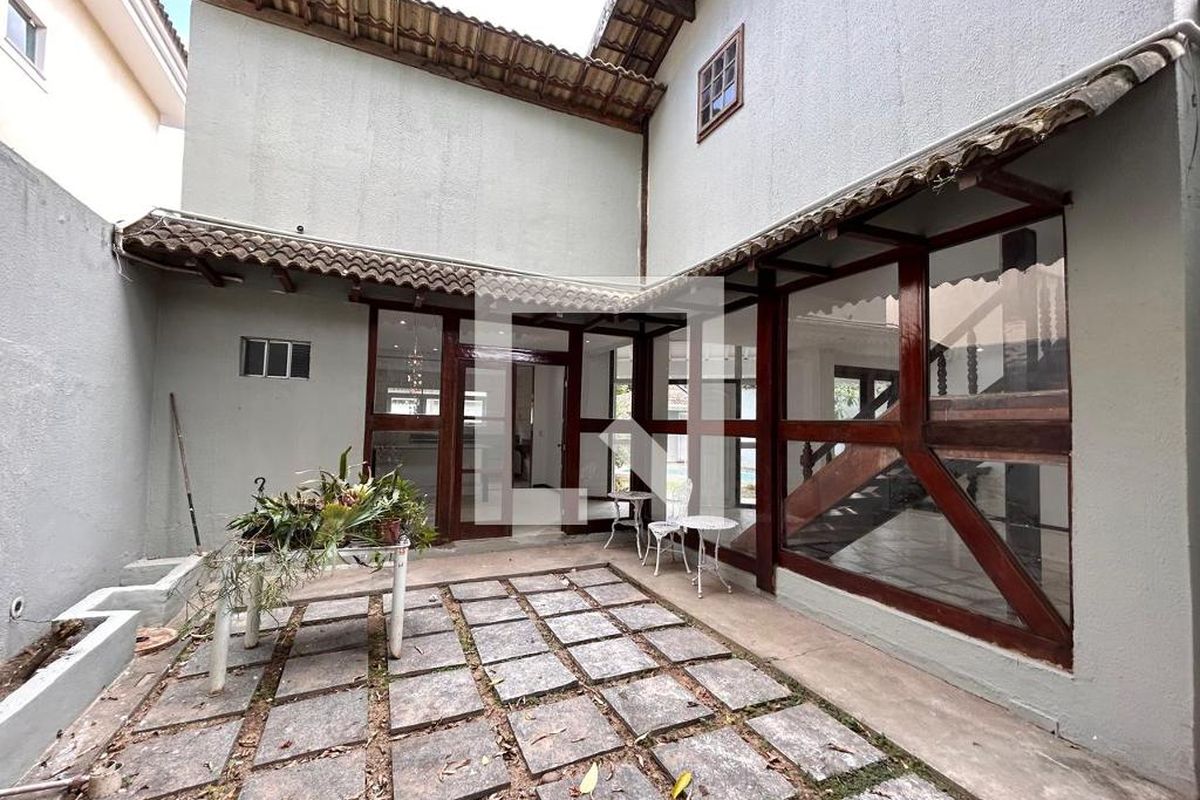 Casa, 3 quartos, 250 m² - Foto 24