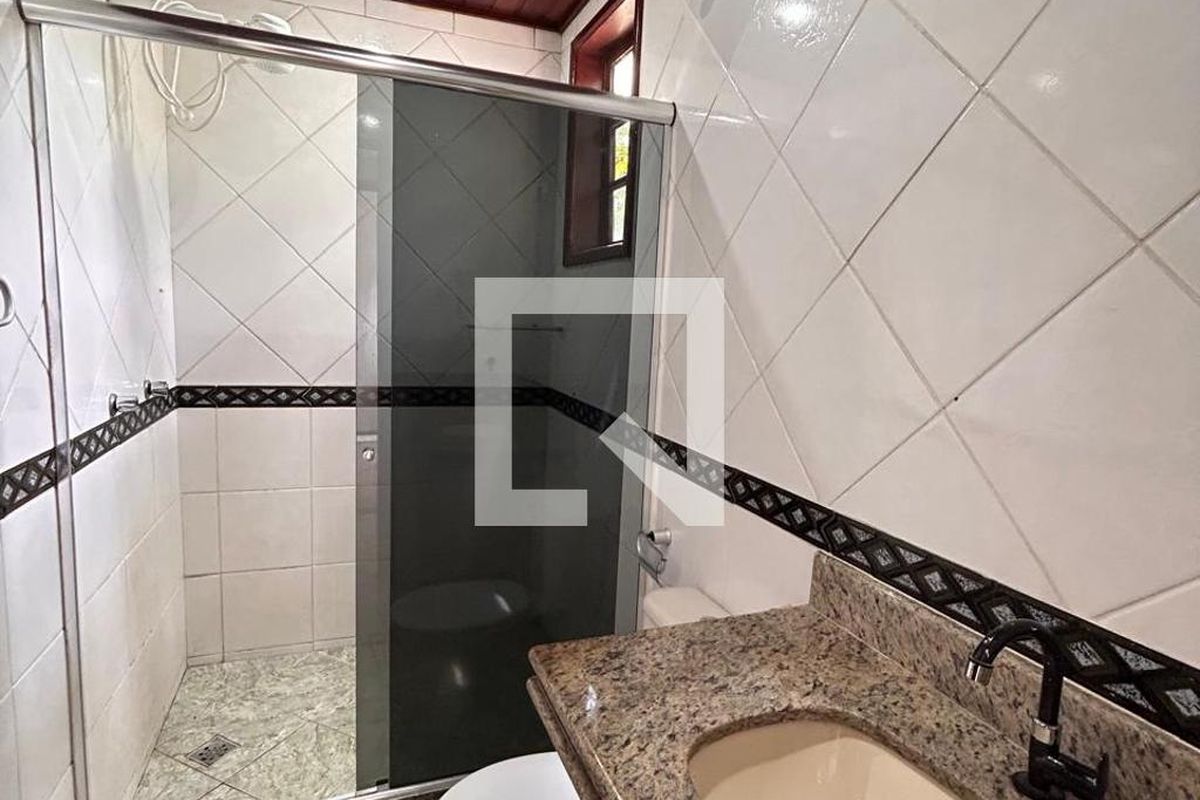 Casa, 3 quartos, 250 m² - Foto 15