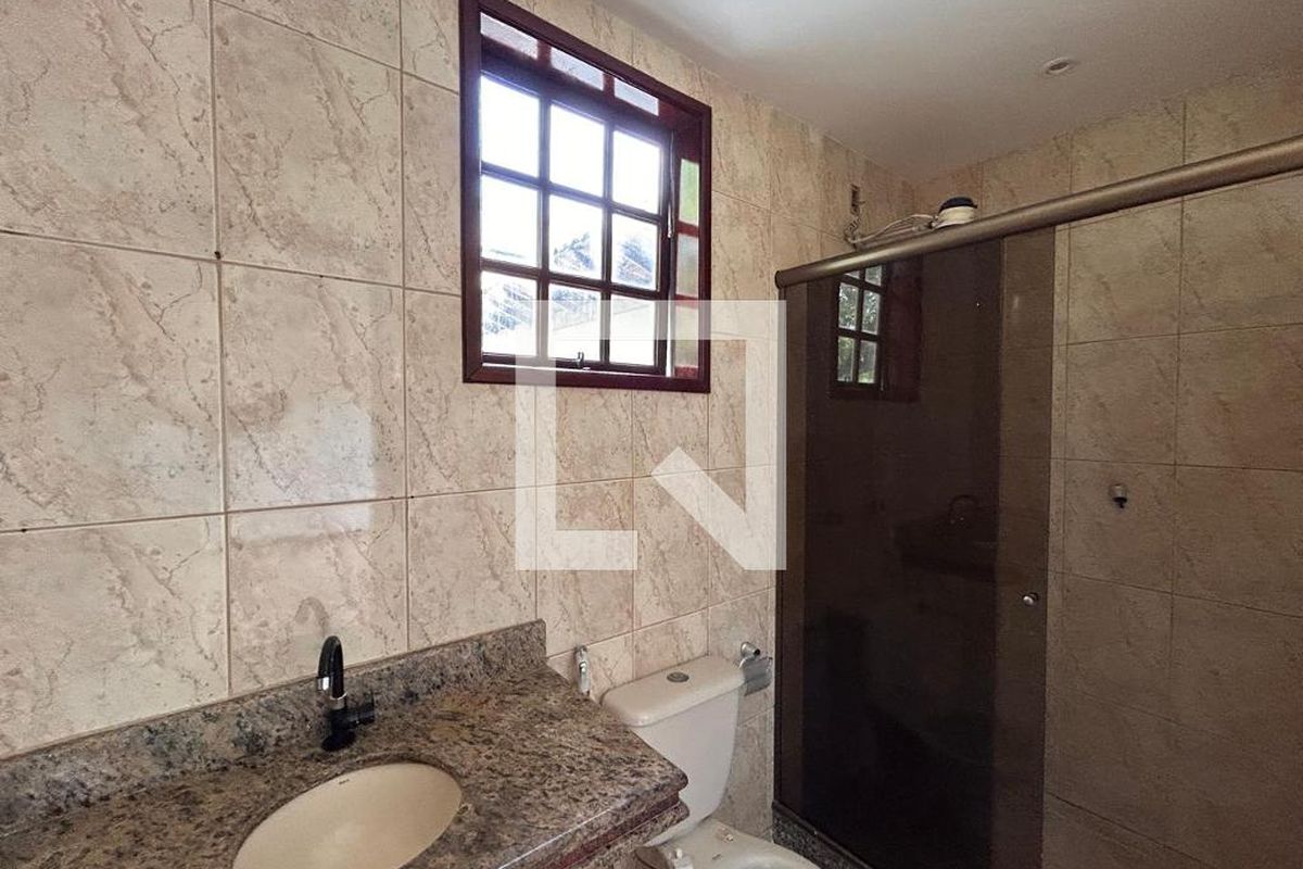 Casa, 3 quartos, 250 m² - Foto 16