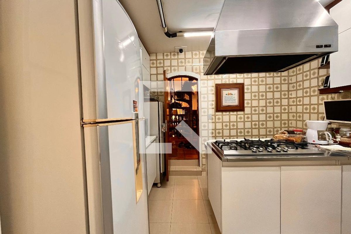 Apartamento, 4 quartos, 205 m² - Foto 38