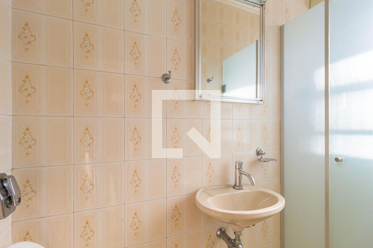 Casa, 2 quartos, 157 m² - Foto 13
