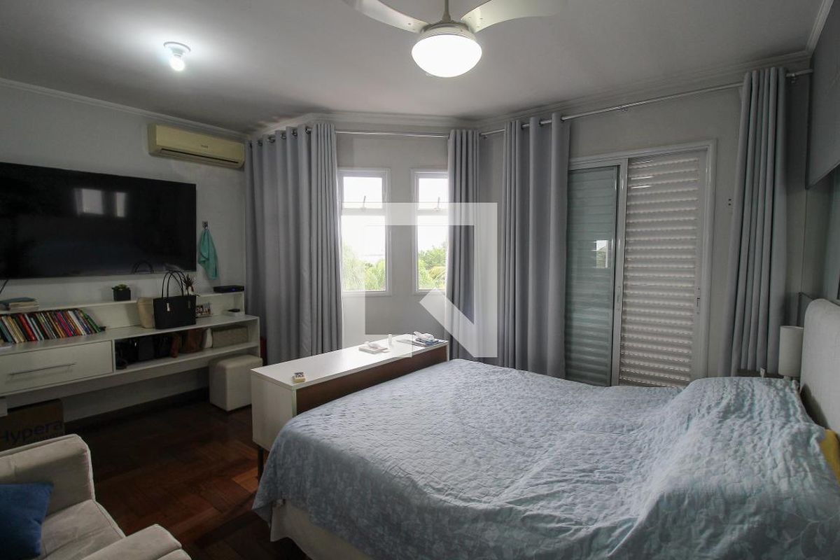 Casa, 4 quartos, 380 m² - Foto 47