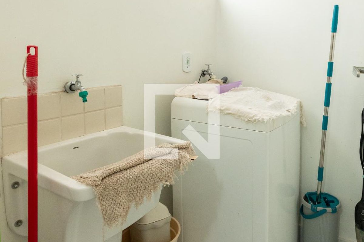 Apartamento à Venda - Centro, 2 Quartos,  81 m2 em , Campinas - sp | SoloBR