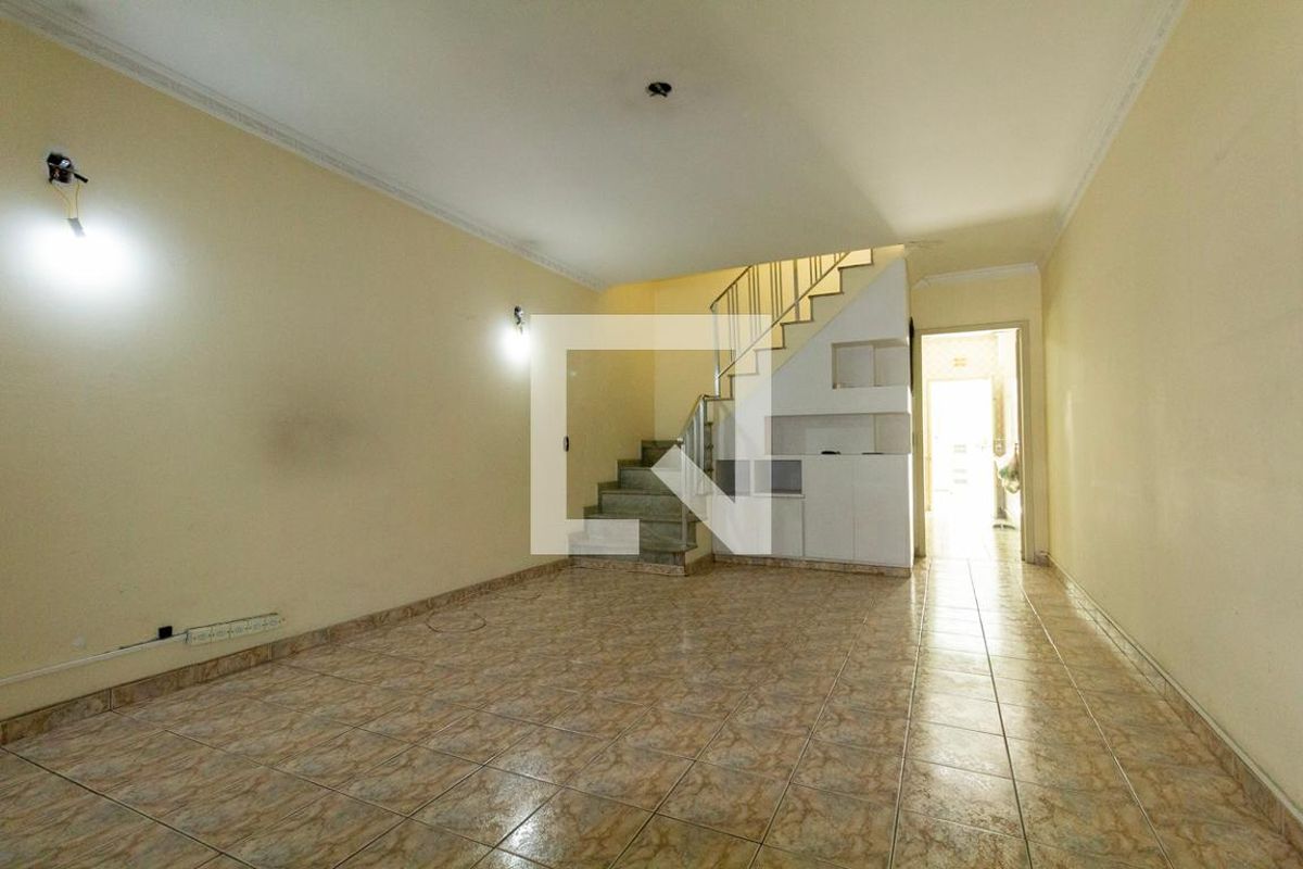 Casa, 3 quartos, 142 m² - Foto 2
