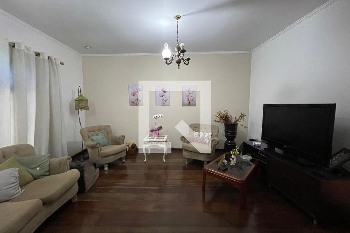 Casa, 3 quartos, 187 m² - Foto 1