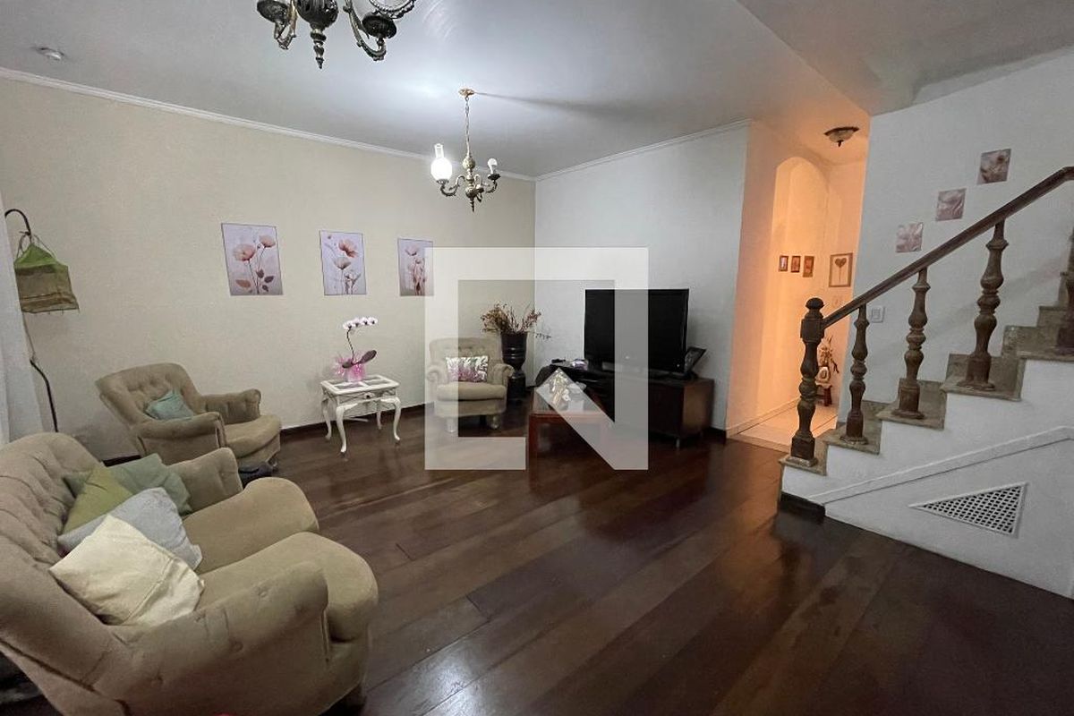 Casa, 3 quartos, 187 m² - Foto 2