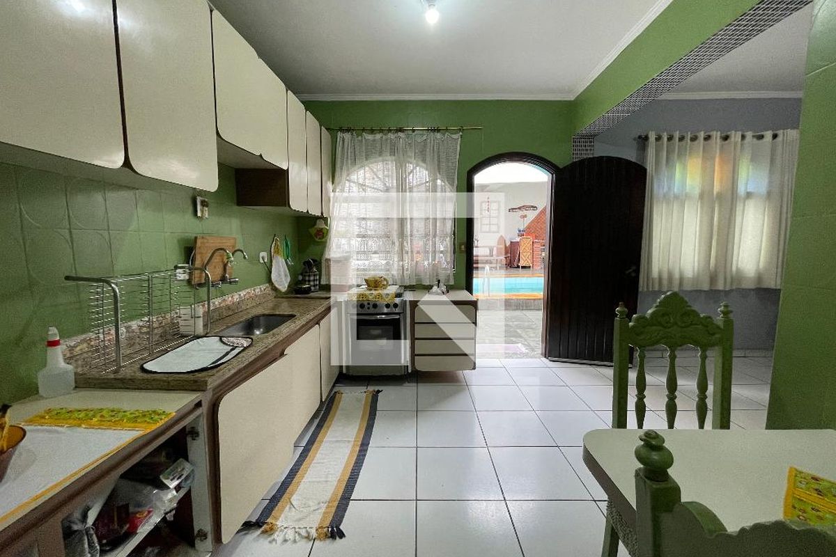 Casa, 3 quartos, 187 m² - Foto 37