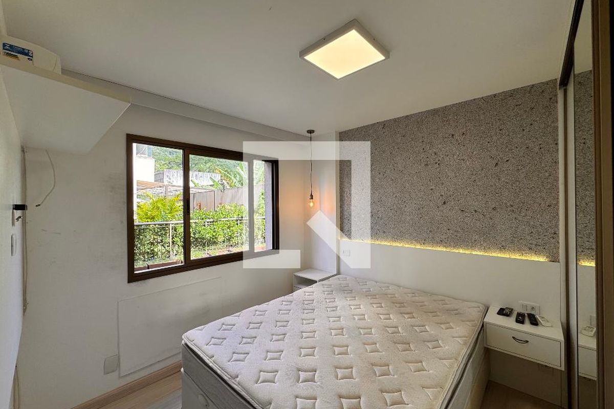Apartamento, 3 quartos, 189 m² - Foto 8