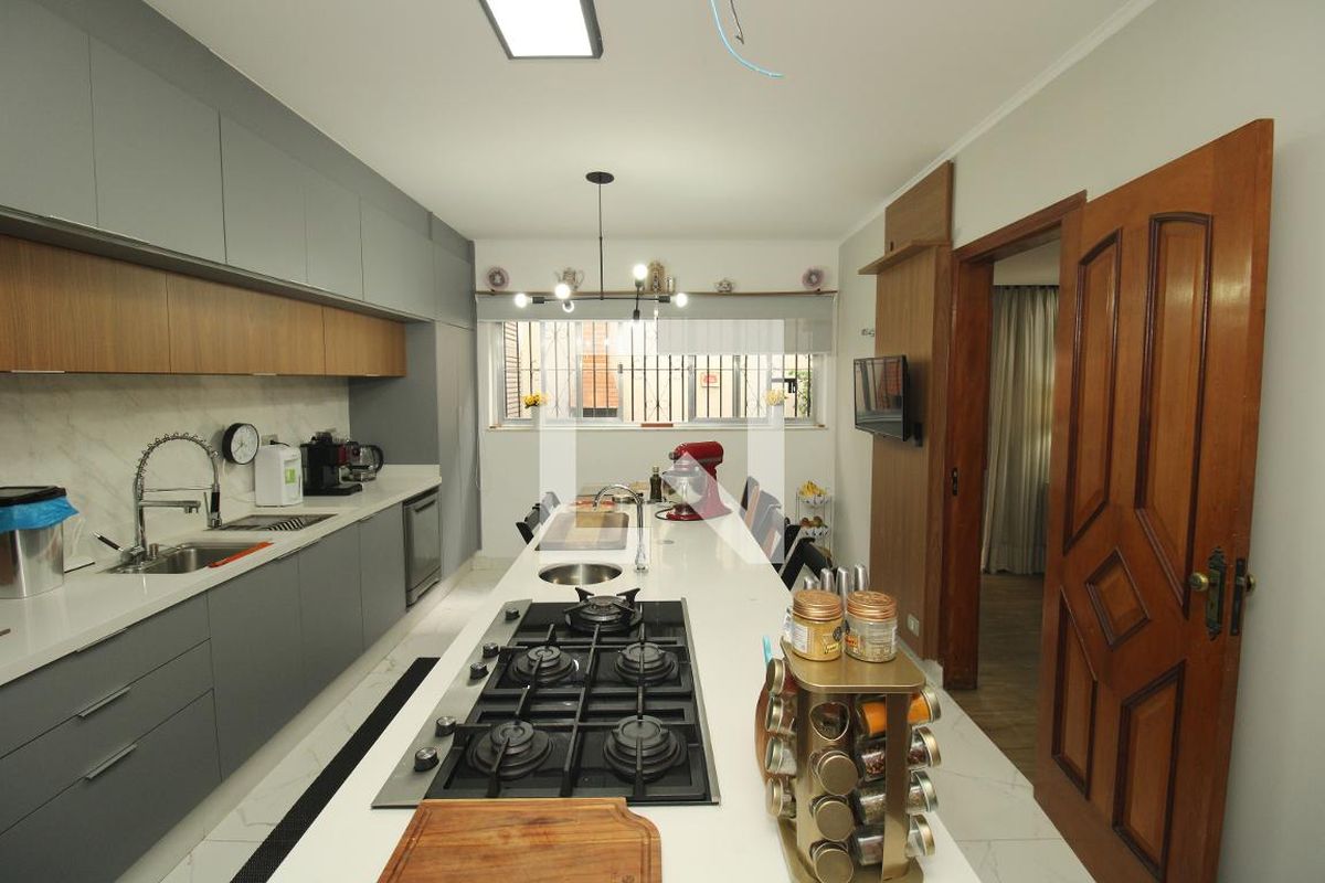 Casa, 3 quartos, 200 m² - Foto 42