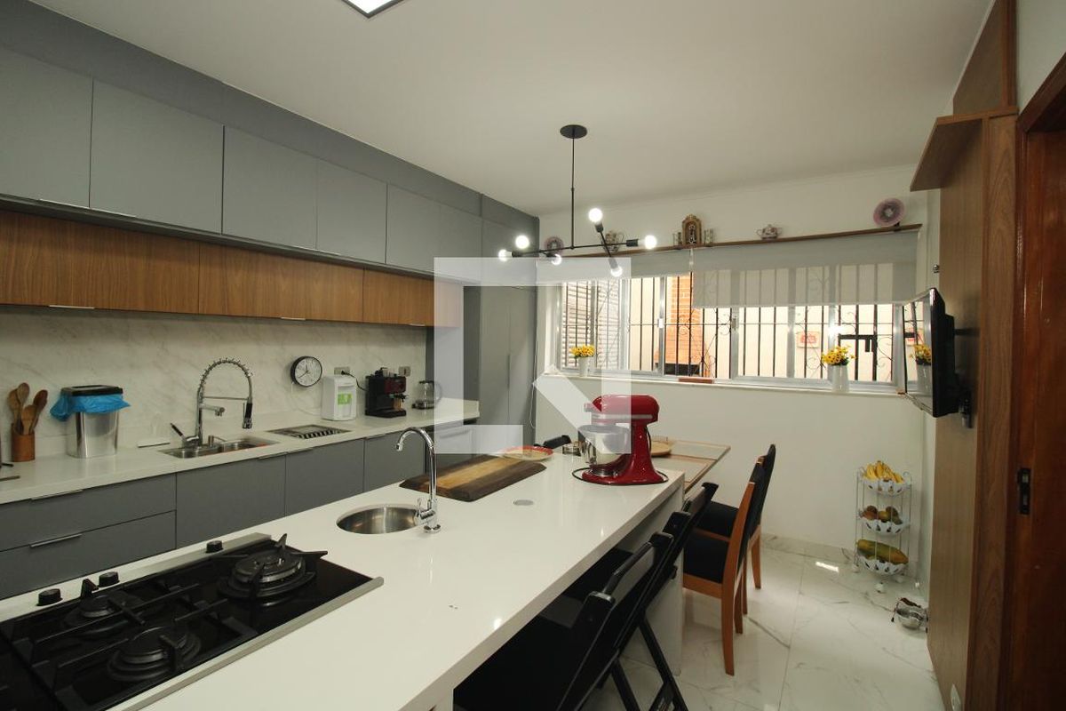 Casa, 3 quartos, 200 m² - Foto 48