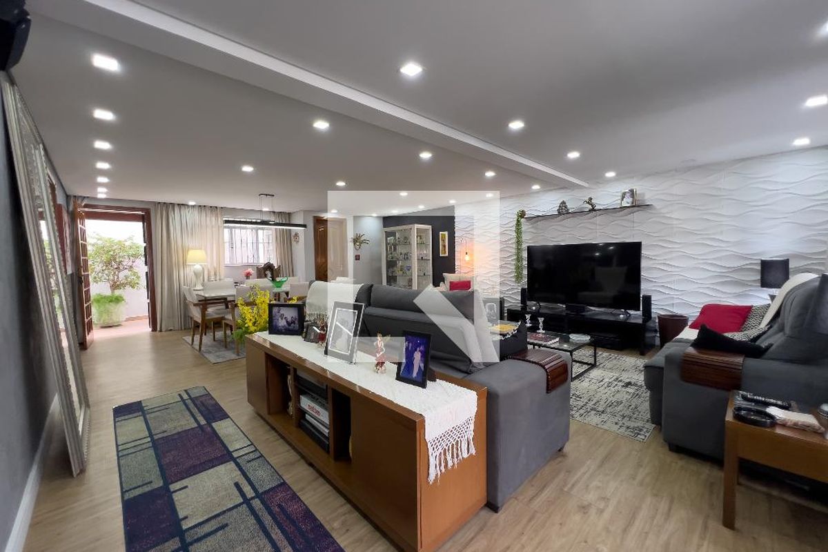 Casa, 3 quartos, 200 m² - Foto 1