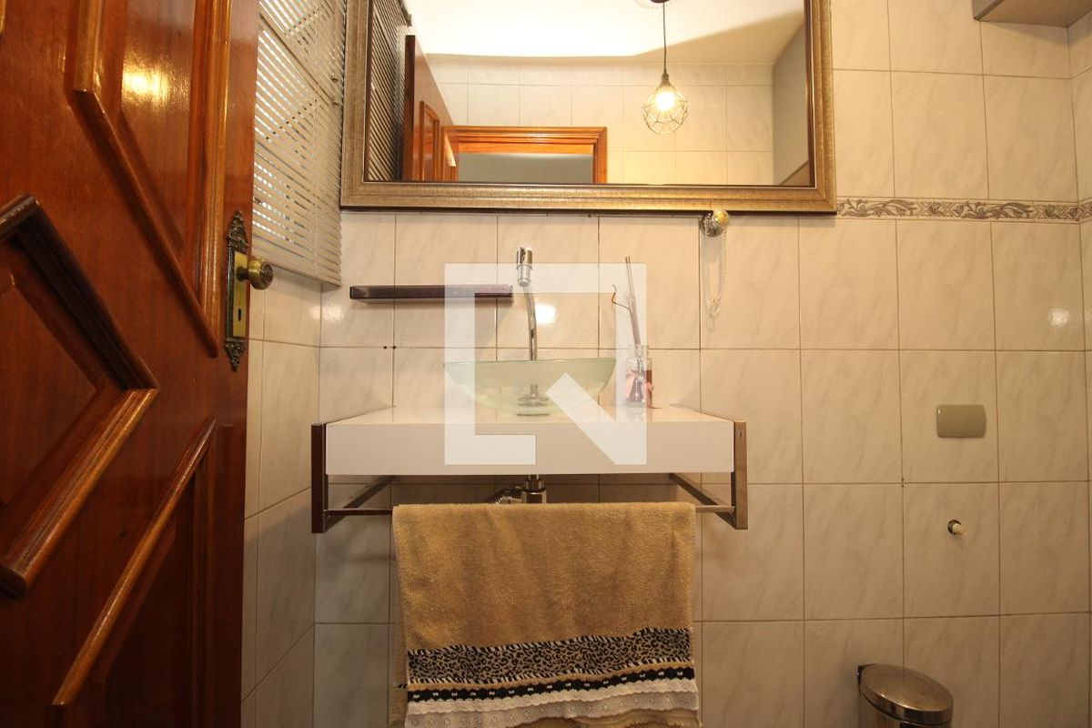 Casa, 3 quartos, 200 m² - Foto 50