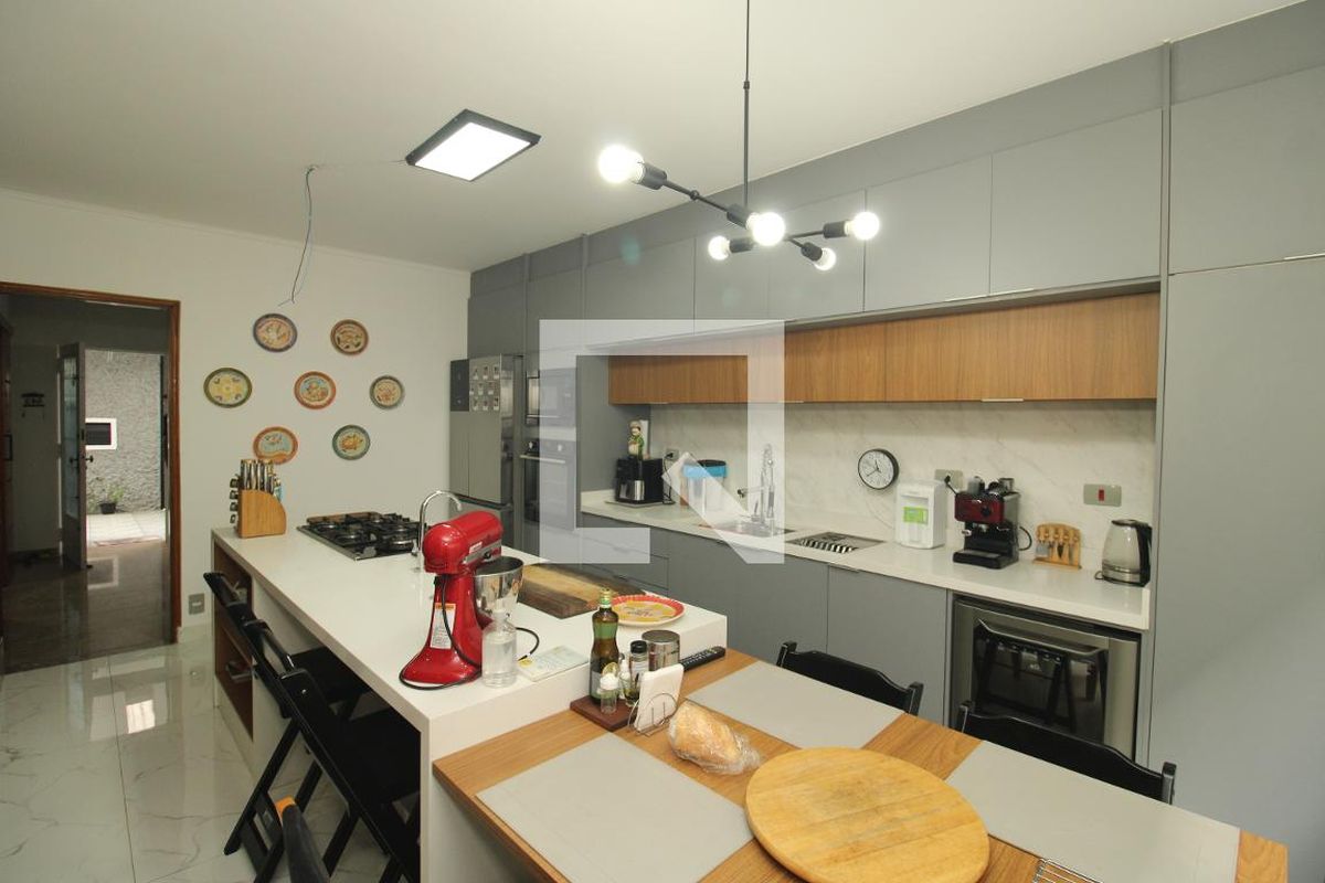 Casa, 3 quartos, 200 m² - Foto 45